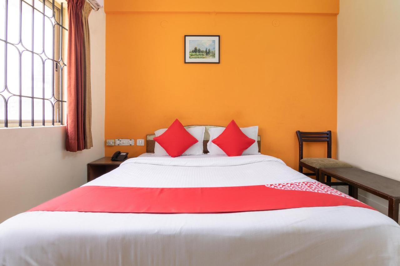 Oyo 10478 Raj Residency Hotell Bangalore Exteriör bild
