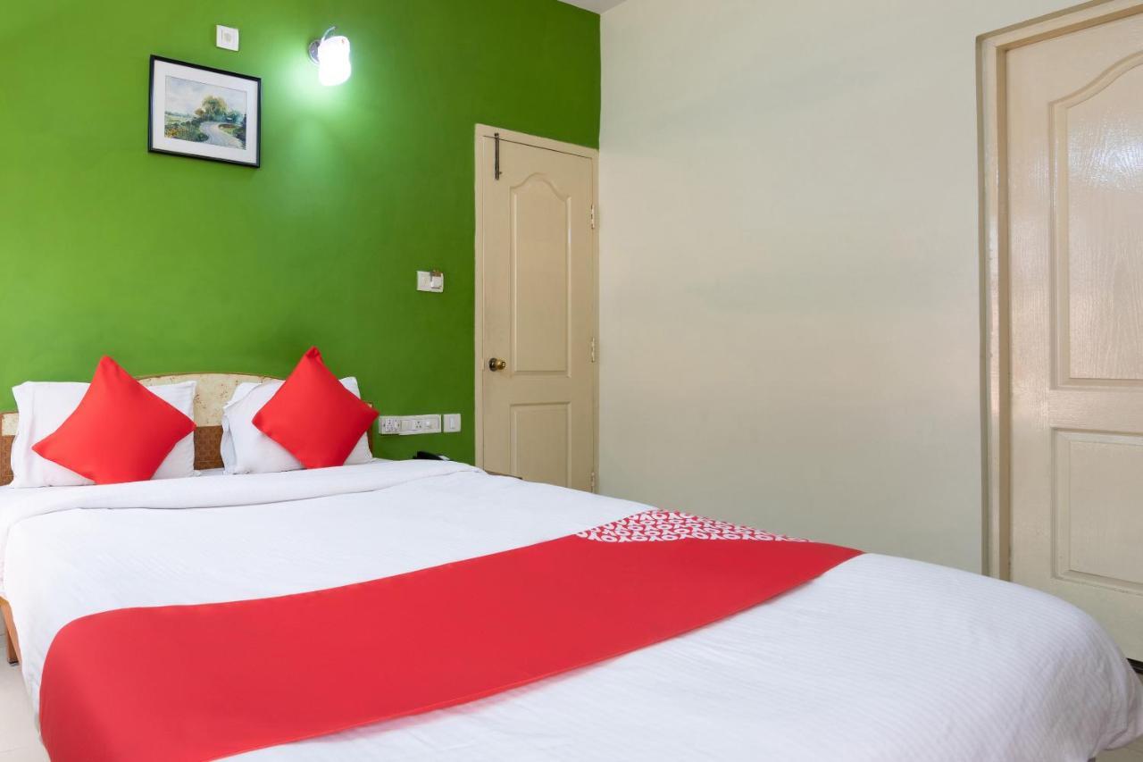 Oyo 10478 Raj Residency Hotell Bangalore Exteriör bild