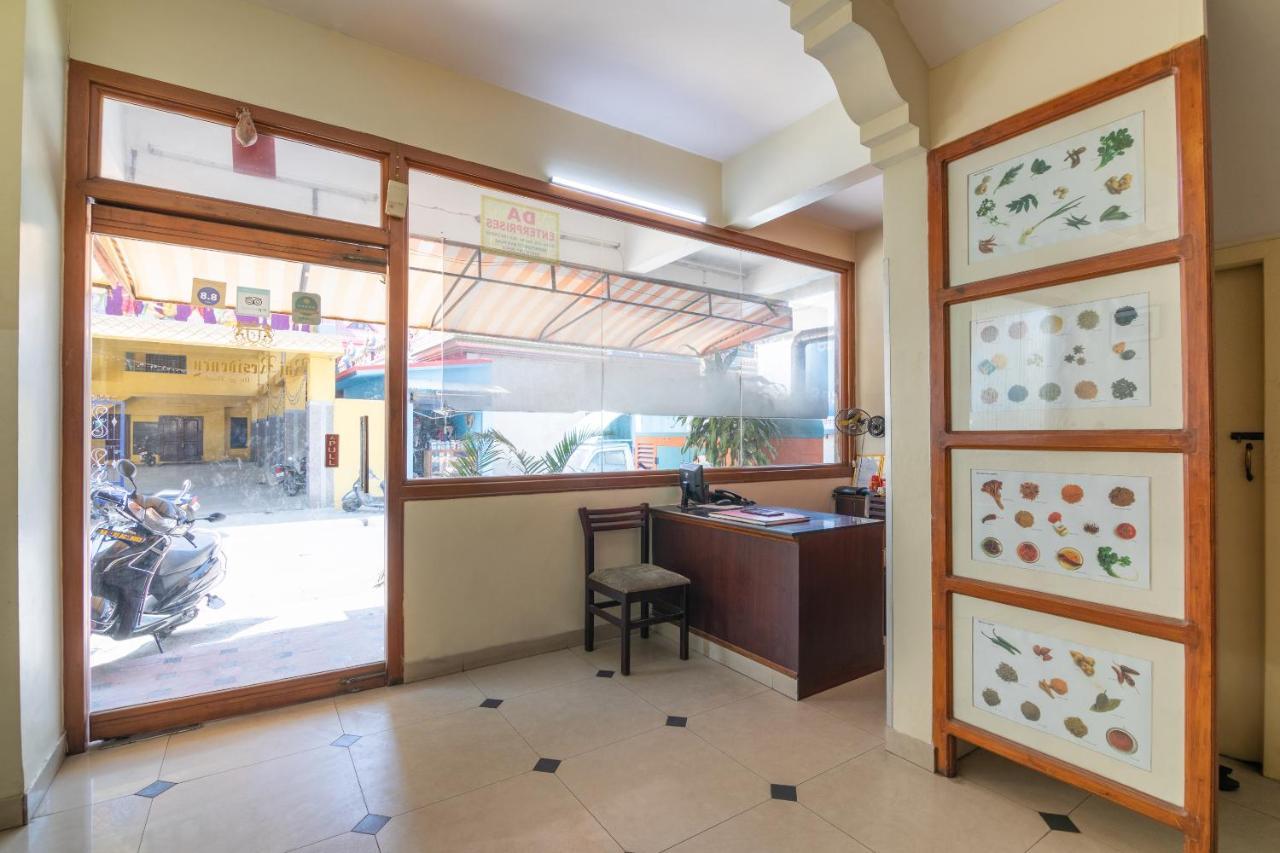 Oyo 10478 Raj Residency Hotell Bangalore Exteriör bild