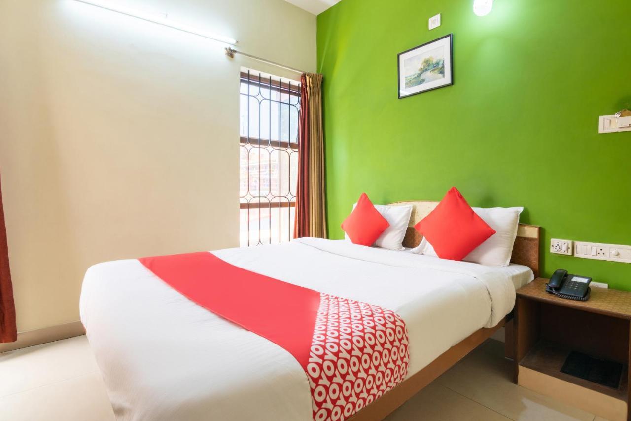 Oyo 10478 Raj Residency Hotell Bangalore Exteriör bild