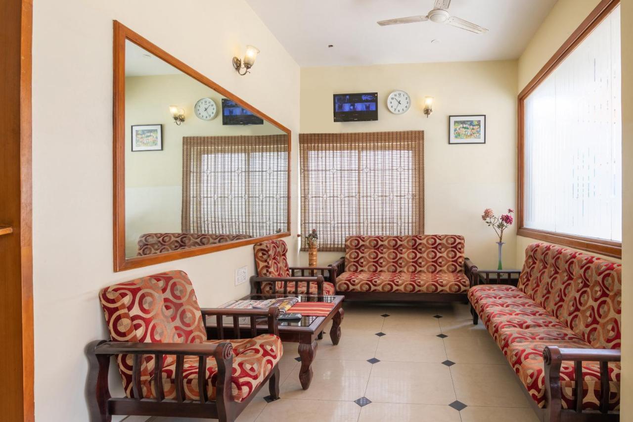 Oyo 10478 Raj Residency Hotell Bangalore Exteriör bild
