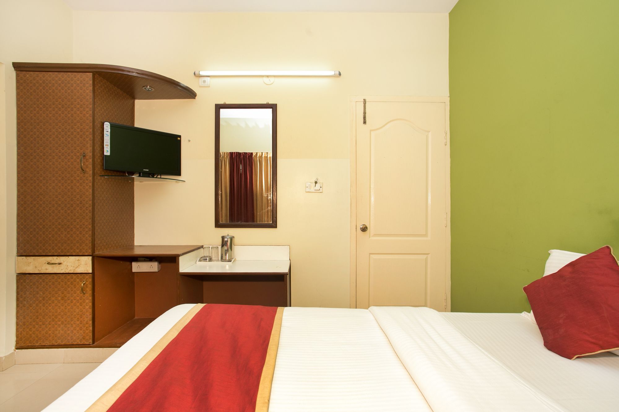 Oyo 10478 Raj Residency Hotell Bangalore Exteriör bild